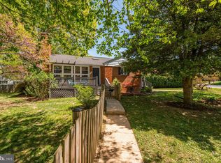 10401 Haywood Dr, Silver Spring, MD 20902