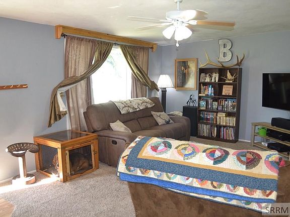 4th image of 2207 Wahlquist Dr