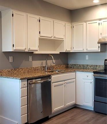 2nd image of 1534 Mainsail Dr #41-B