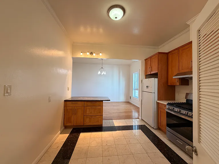 1008 Huron Ave #1008 — Photo 25
