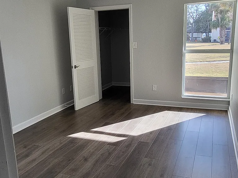 4956 Harbor Villa Ln #103 — Photo 13