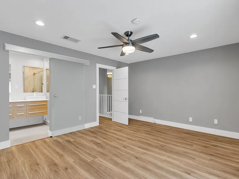 1424 Hampton Rd — Photo 8