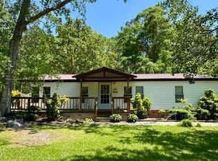 648 Old Church Road, Swansboro, NC 28584