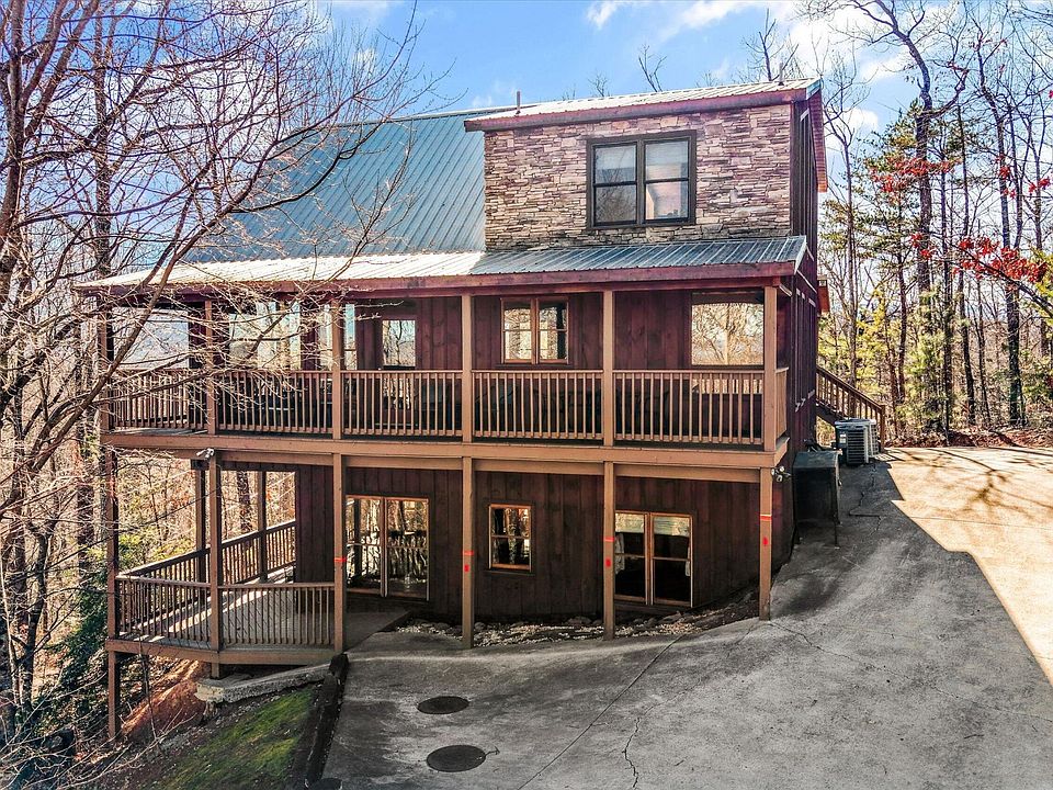 1st image of 1009 Vista Dr
