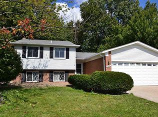 34651 Lakewood Dr, Chesterfield, MI 48047