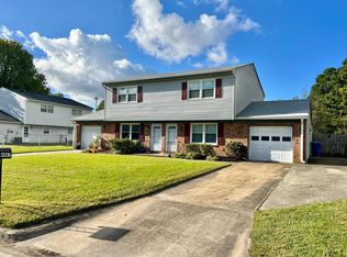 4985 Century Dr, Virginia Beach, VA 23462