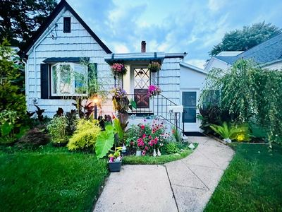 16 Elinor Place, Freeport, NY, 11520