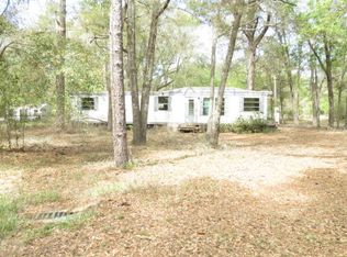 1420 Elizabeth St, Interlachen, FL 32148