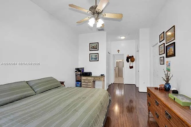 2405 SE 5th Ct — Photo 24