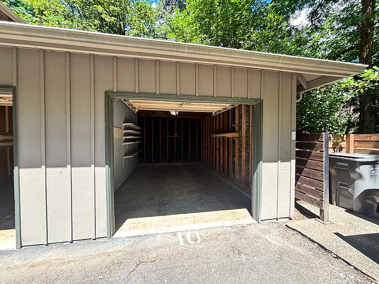 5573 SW Multnomah Blvd — Photo 2