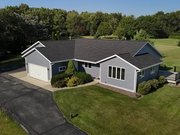 7554 N Orchard View Dr, Evansville, WI 53536