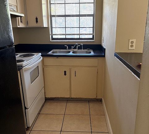 4th image of 4200 37th St S