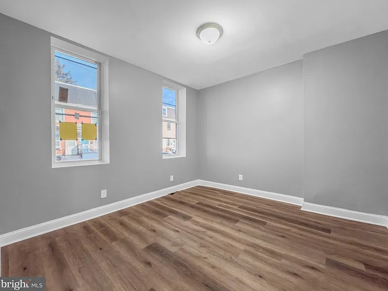 302 Jones Ave #1A — Photo 2