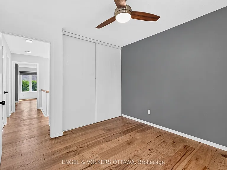 2123 Esprit Dr — Photo 37