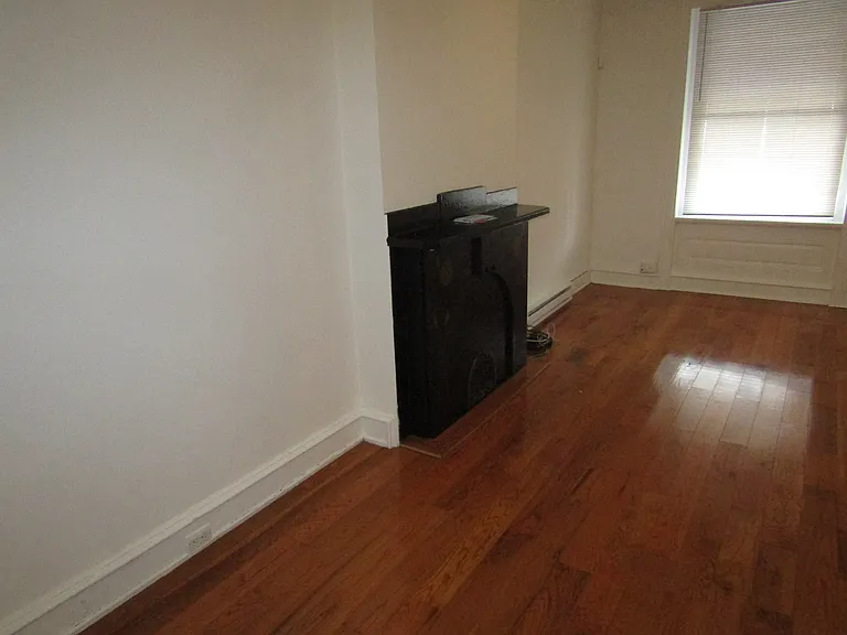 2522 W Montgomery Ave — Photo 24