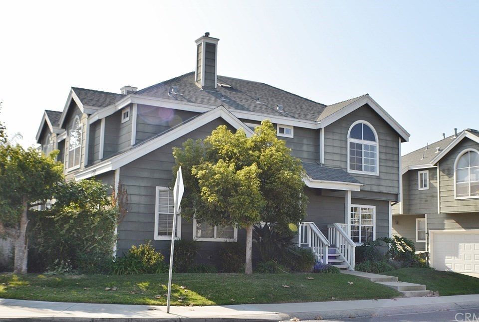 1st image of 1597 Redlands Pl APT B