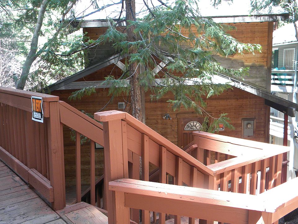 1st image of 28314 Larchmont Ln