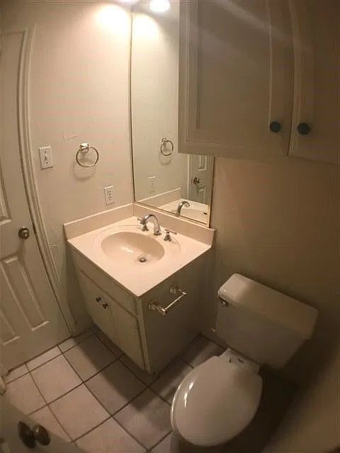 2100 San Gabriel St — Photo 4