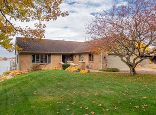 600 Aquaview Dr, Kalamazoo, MI 49009