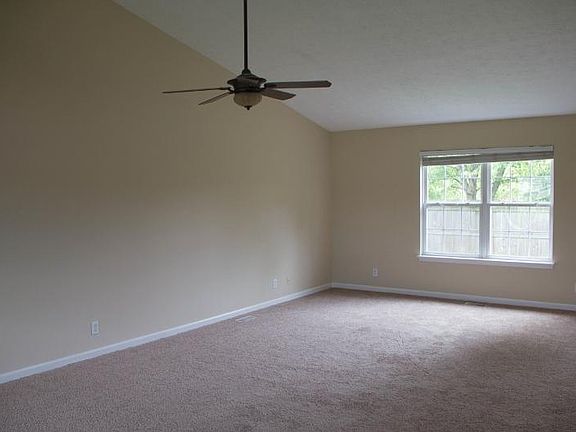 2nd image of 510 Harrison Cir