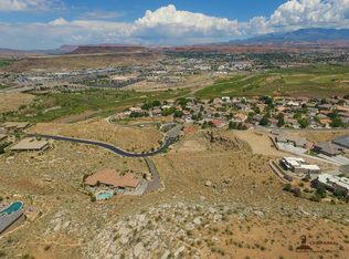 2255 Hill Rd, St George, UT 84790