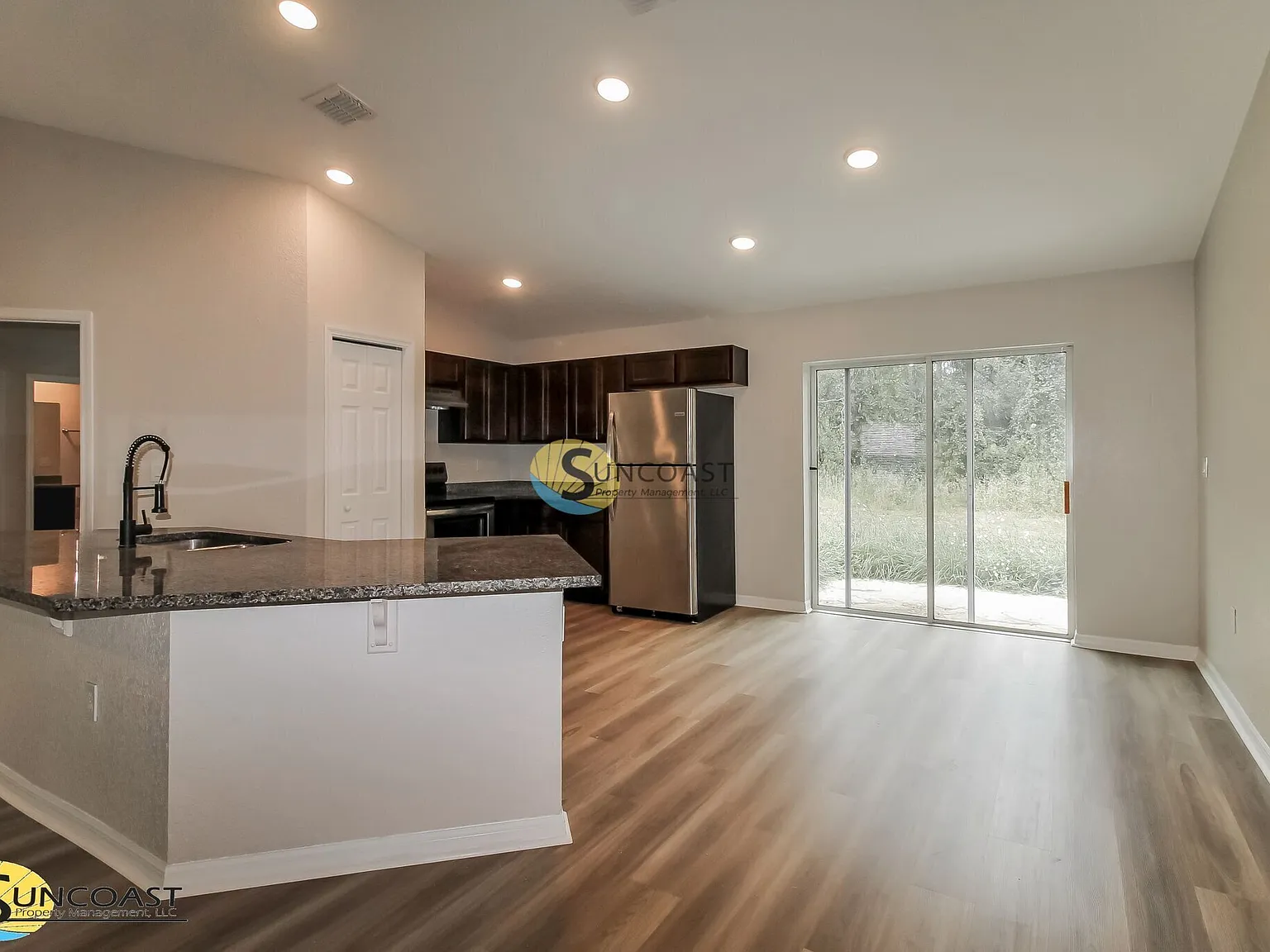 Prime Citrus Springs Location - 3BR Home — Photo 3