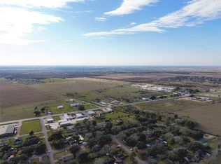 710 Avenue F, Bay City, TX 77414