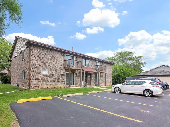 514 Brookside Dr, Westmont, IL 60559