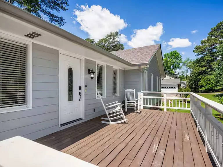 493 Greg Dr SW — Photo 19