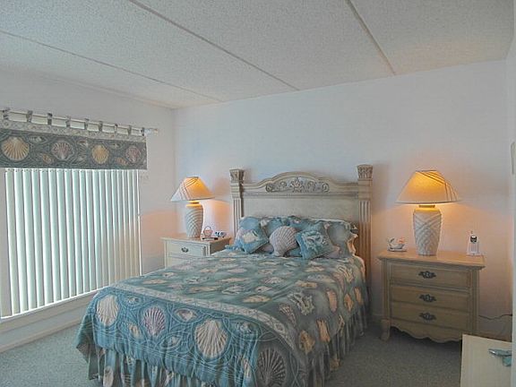 5th image of 3400 Gulf Blvd
