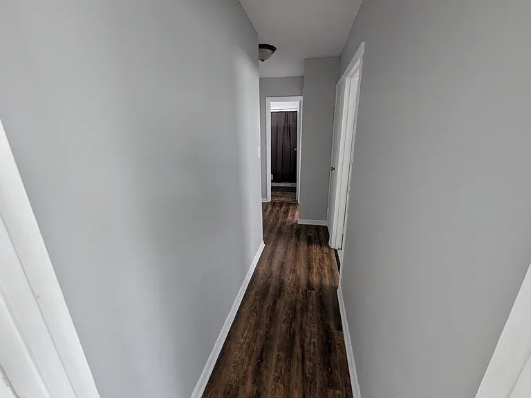 2019-2021 Grasmere Ave — Photo 7