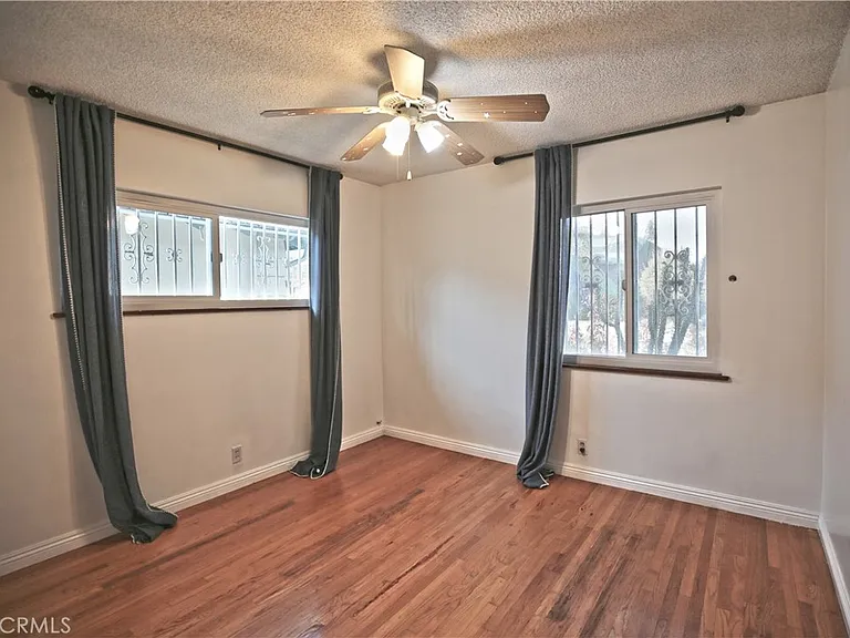 4851 Willmonte Ave — Photo 18