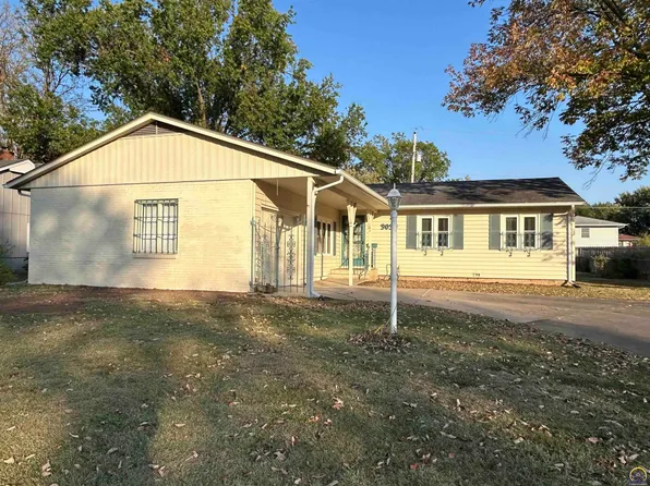 3030 SW Boswell Ave, Topeka, KS 66611