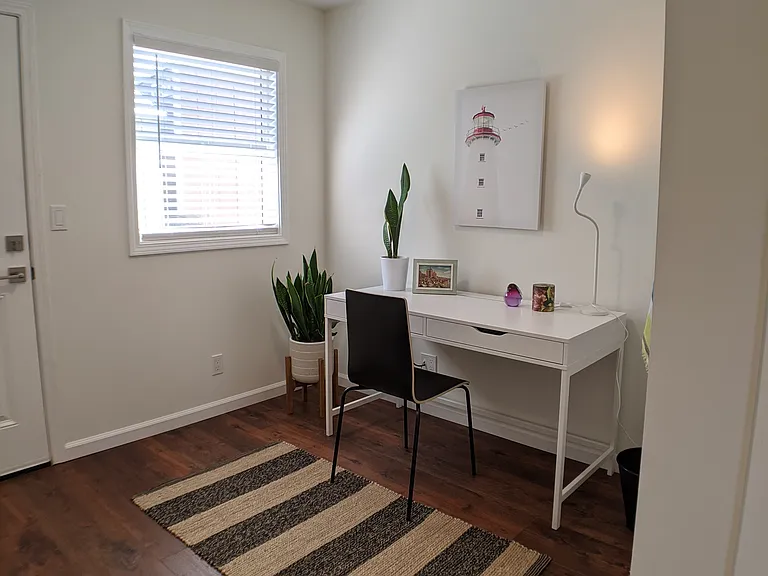 2190 Oregon Ave #A — Photo 10