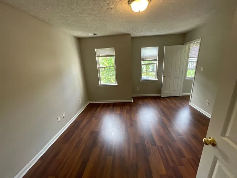 3615 Sana Ct — Photo 28