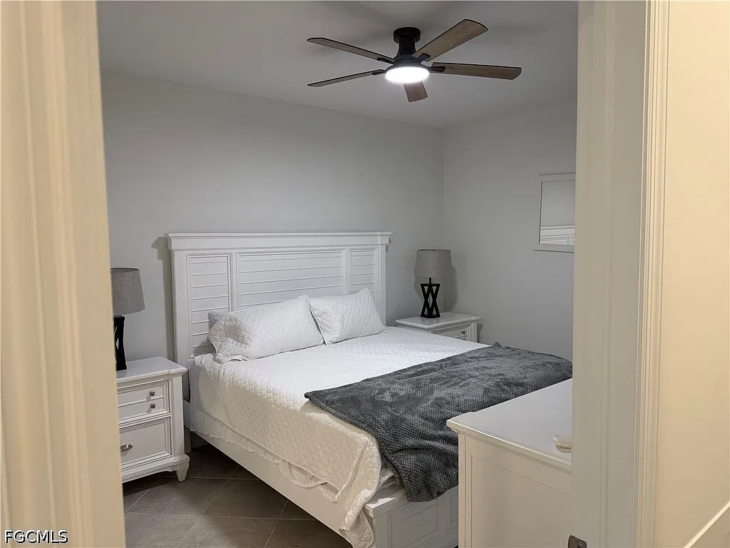 2 bed, 2.0 bath, 1154 sqft, $2,100 — Photo 3
