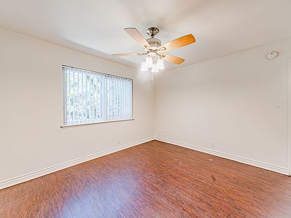 3rd image of 13506 Rye St APT 1