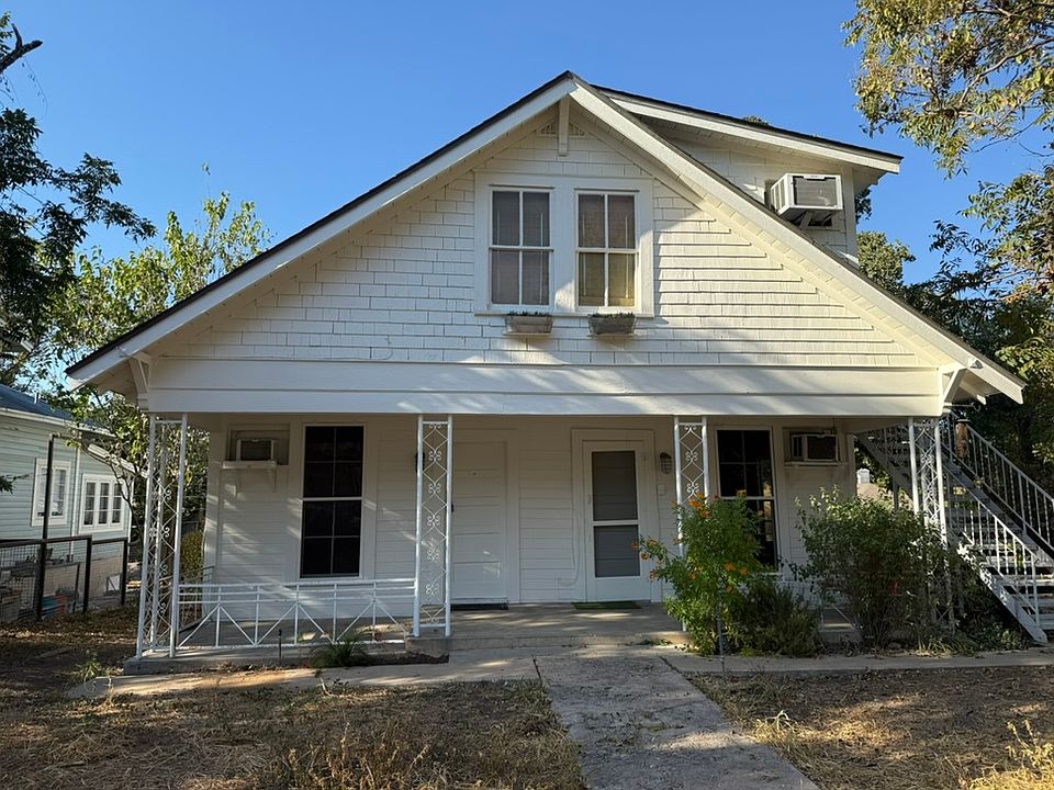 Welcoming front porch