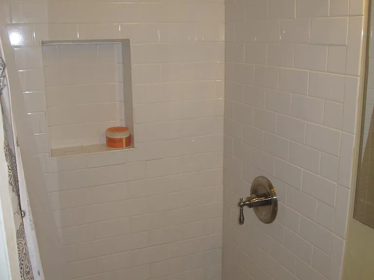 43 Vick Park #4 — Photo 10