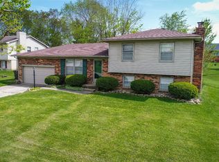 25 Churchill Dr, Winchester, KY 40391