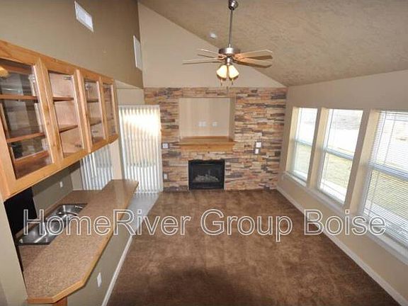 4th image of 9121 W Brogan Dr