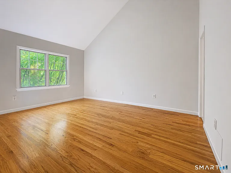 51 Old Kings Hwy #16 — Photo 13
