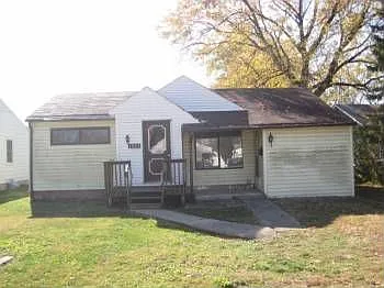 1903 Rosemont Ave photo 1