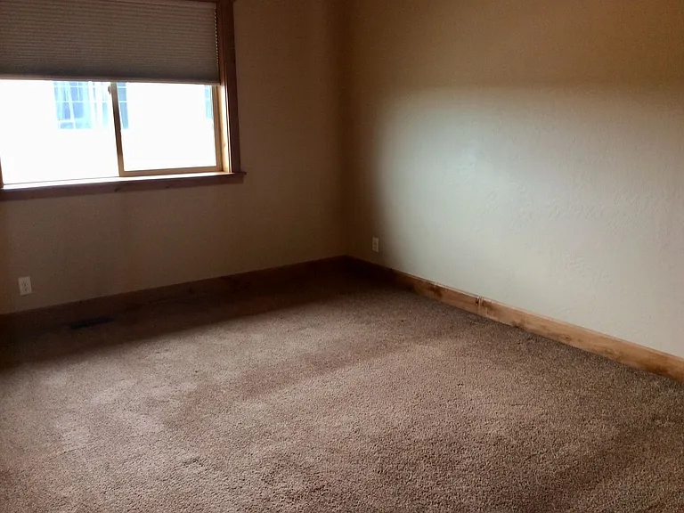 387 Central Ave — Photo 8