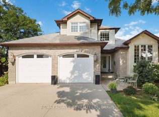 1 Huntington Ter, Saint Thomas, ON N5R 6H1