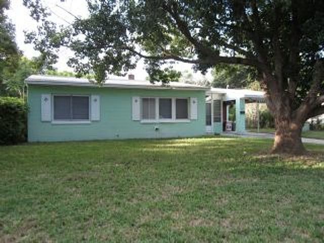 1st image of 6133 Sage Dr