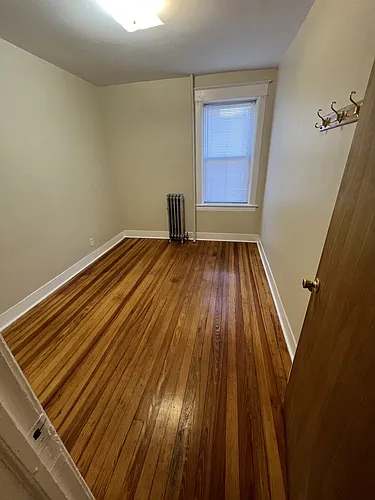 100 McLean Ave #2L Photo 1