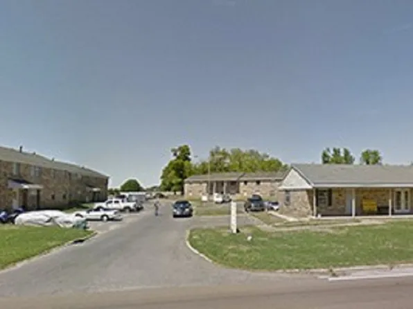 2105 Saint John Ave, Dyersburg, TN 38024