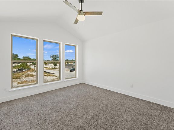4th image of 3786 Wenatche Dr