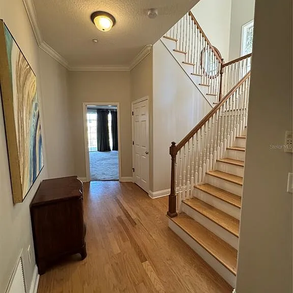 323 Ocean Crest Dr — Photo 6